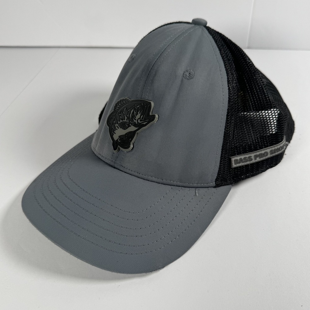 Bass Pro Shops Hat Cap Snap Back Gray Black Mesh Trucker Fishing Patch Mens